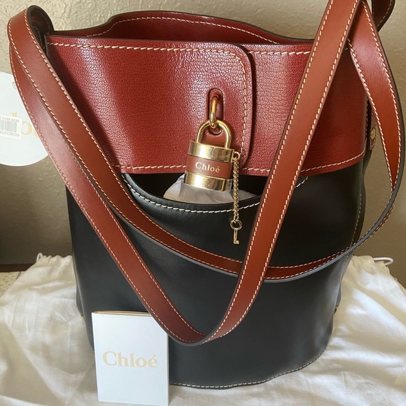 Chloé Aby Bicolor Leather Bucket Bag - Picture 10 of 12